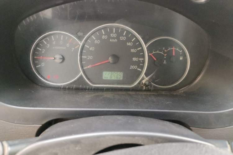 Used Wuling Hongguang 2015 1.2L S Base Model China V Standard Odometer Close Up