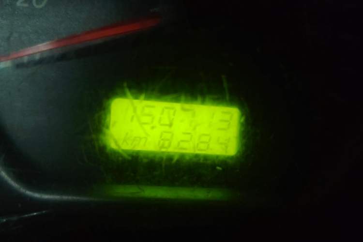 Used Wuling Hongguang 2015 1.5L S Base Model China IV Odometer Close Up