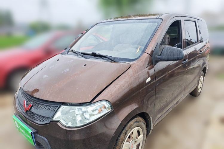 Ojetý Wuling Hongguang 2015 1.2L S Base Model China V Standard Guazi used car, China used car export, Used car for sale, Used cars, Cheapest cars for sale