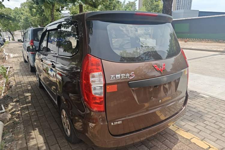 Used Wuling Hongguang 2015 1.2L S Base Model China V Standard Rear Left 45 Deg