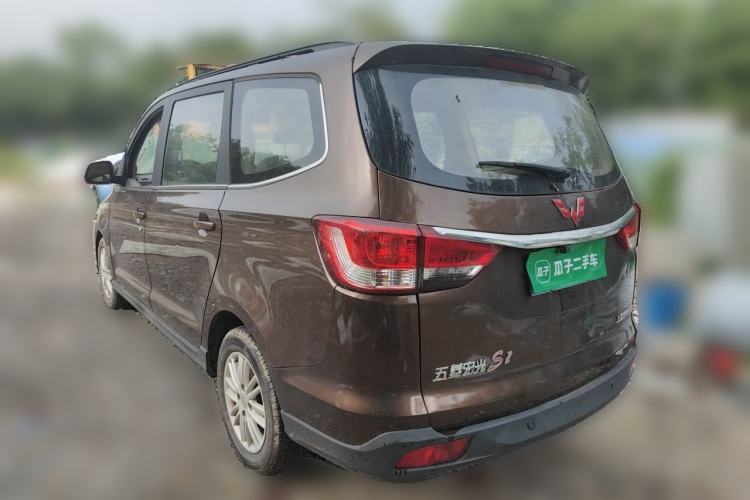 Used Wuling Hongguang 2015 1.5L S1 Comfort China V Standard Rear Left 45 Deg