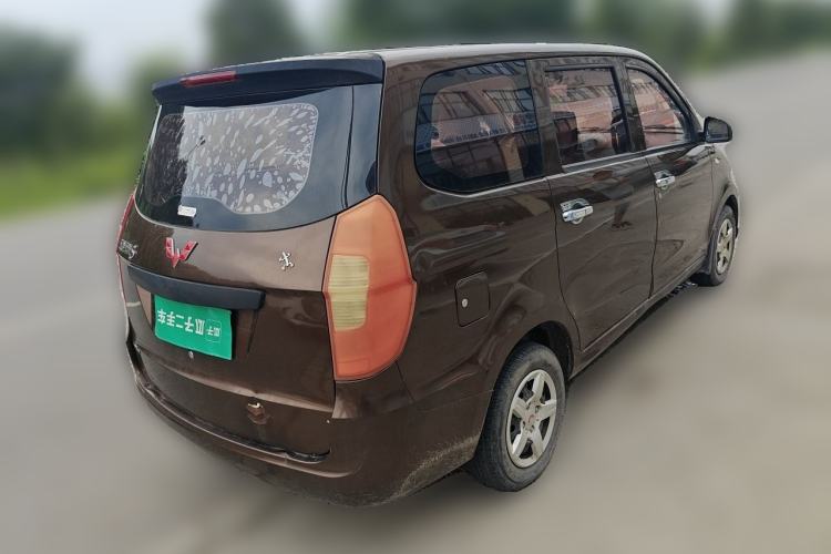 Used Wuling Hongguang 2015 1.2L S Base Model China V Standard Rear Right 45 Deg