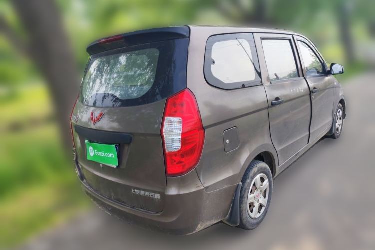 Used Wuling Hongguang 2015 1.5L S Basic Version China V Standard Rear Right 45 Deg