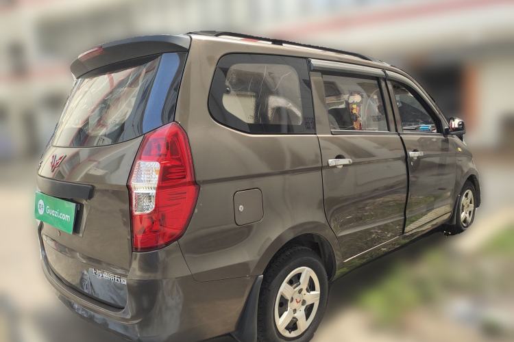 Used Wuling Hongguang 2015 1.5L S Basic Version China V Standard Rear Right 45 Deg