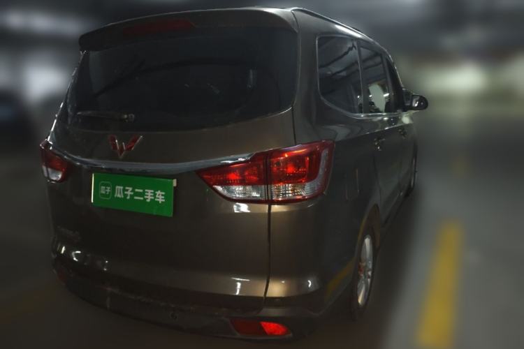 Used Wuling Hongguang 2015 1.5L S1 Standard China V-Emission Standards Rear Right 45 Deg