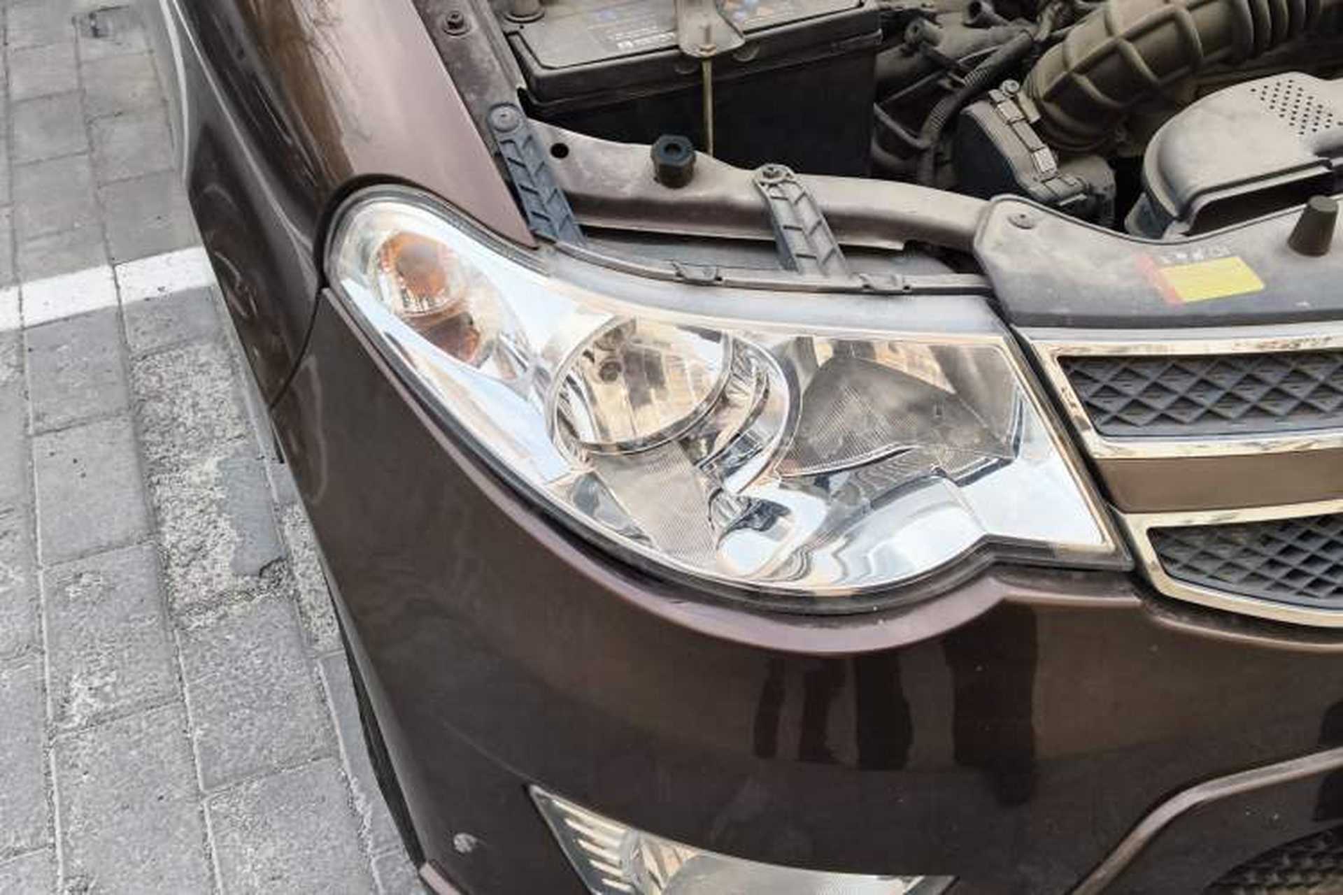 Used Wuling Hongguang 2015 1.5L S Basic Version China V Standard Right Front Headlight