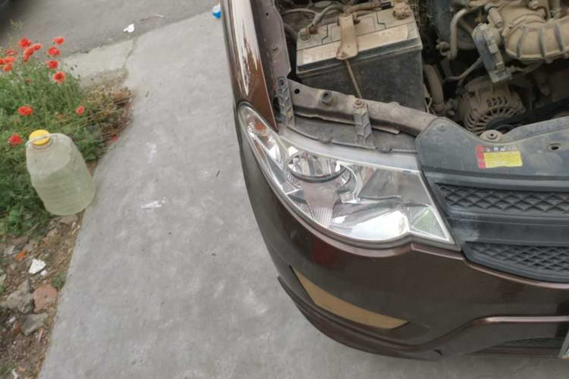 Used Wuling Hongguang 2015 1.2L S Base Model China IV Right Front Headlight