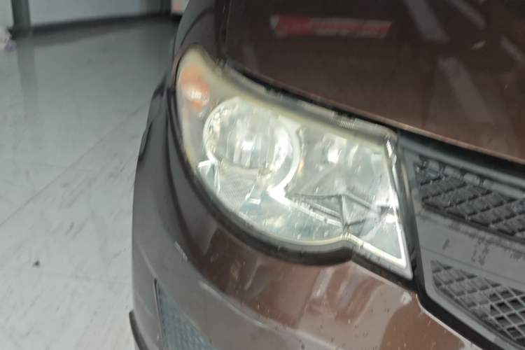 Used Wuling Hongguang 2015 1.2L S Base Model China V Standard Right Front Headlight