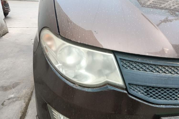 Used Wuling Hongguang 2015 1.5L S Basic Version China V Standard Right Front Headlight