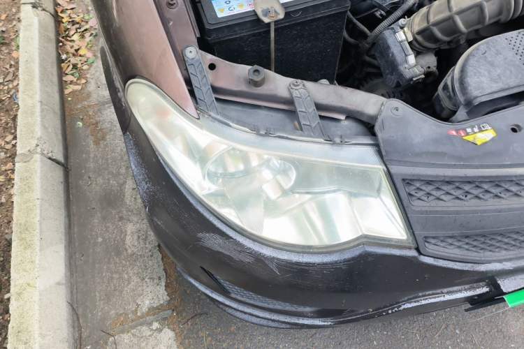 Used Wuling Hongguang 2015 1.5L S Base Model China IV Right Front Headlight