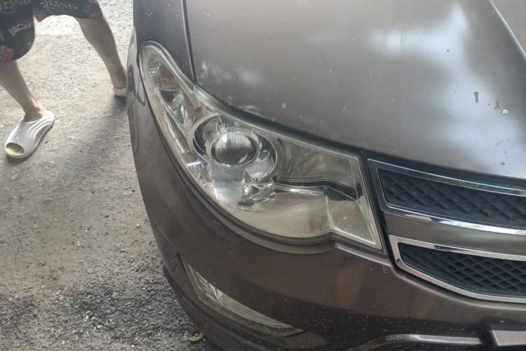 Used Wuling Hongguang 2015 1.2L S Base Model China IV Right Front Headlight