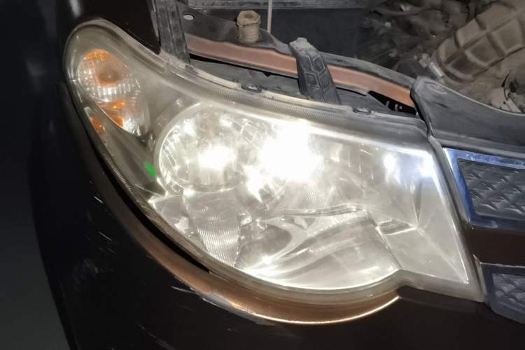 Used Wuling Hongguang 2015 1.5L S Basic Version China V Standard Right Front Headlight