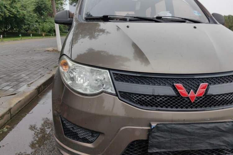 Used Wuling Hongguang 2015 1.2L S Base Model China V Standard Right Front Headlight