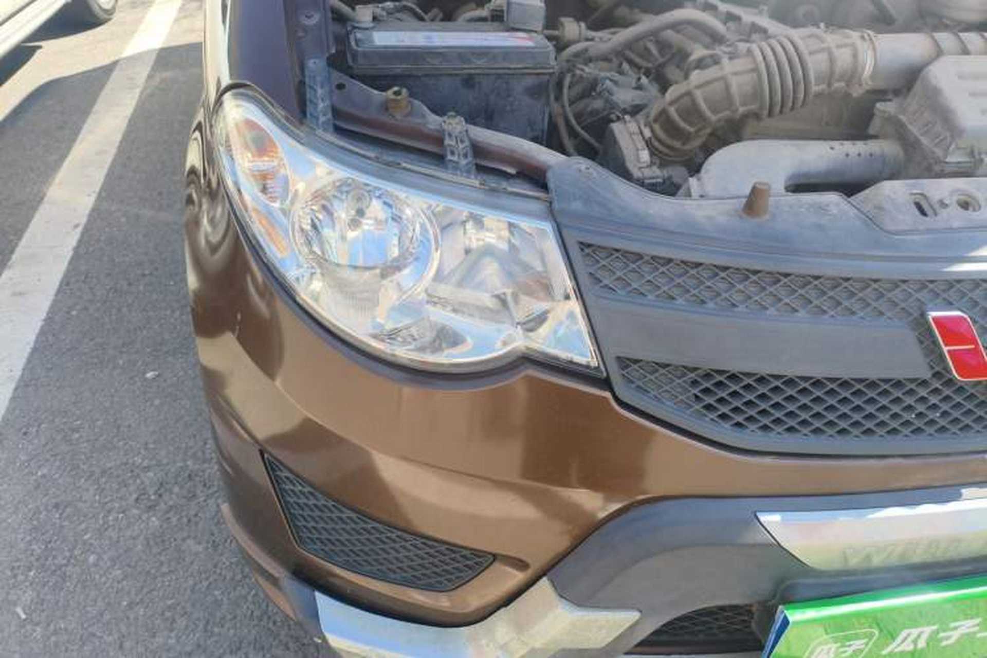 Used Wuling Hongguang 2015 1.5L S Basic Version China V Standard Right Front Headlight