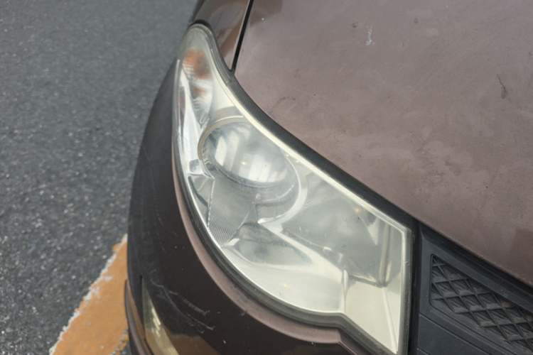 Used Wuling Hongguang 2015 1.5L S Basic Version China V Standard Right Front Headlight