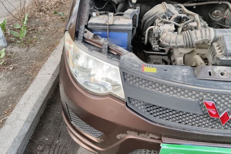 Used Wuling Hongguang 2015 1.2L S Base Model China IV Right Front Headlight