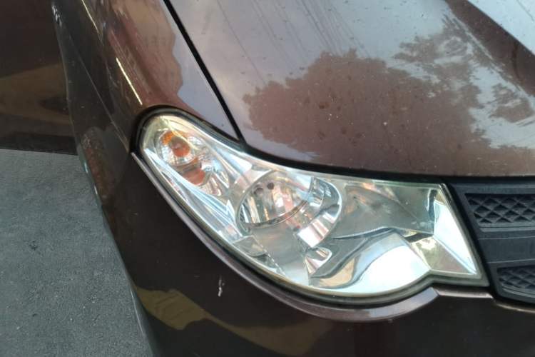 Used Wuling Hongguang 2015 1.5L S Basic Version China V Standard Right Front Headlight
