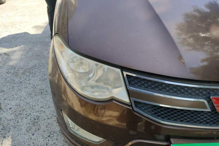 Used Wuling Hongguang 2015 1.2L S Base Model China V Standard Right Front Headlight