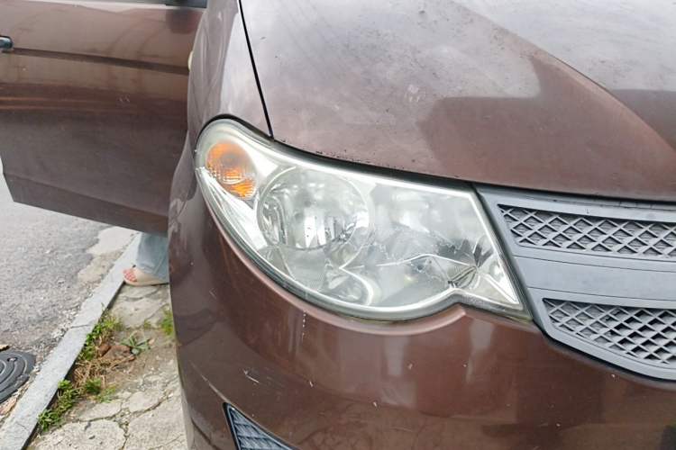 Used Wuling Hongguang 2015 1.2L S Base Model China V Standard Right Front Headlight