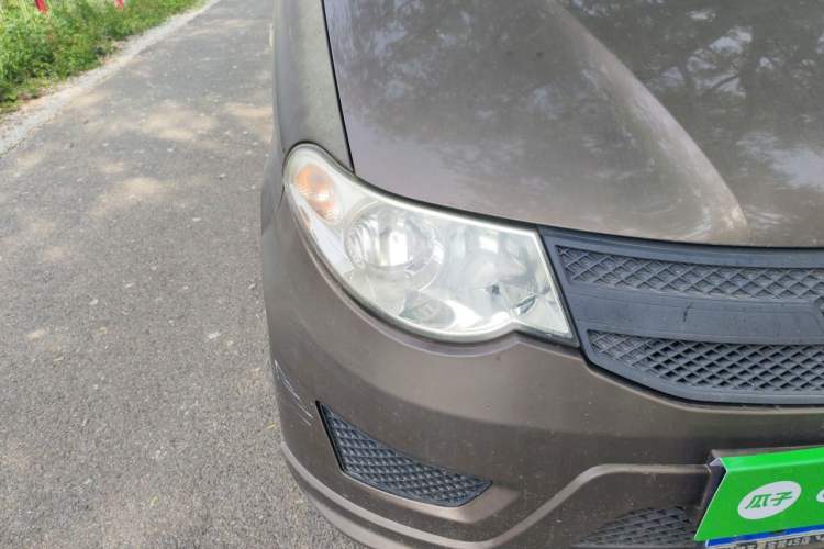 Used Wuling Hongguang 2015 1.5L S Basic Version China V Standard Right Front Headlight