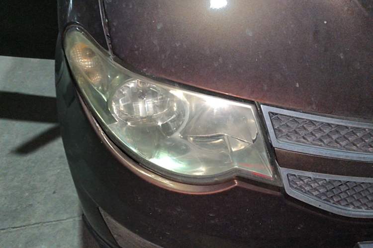 Used Wuling Hongguang 2015 1.5L S Basic Version China V Standard Right Front Headlight