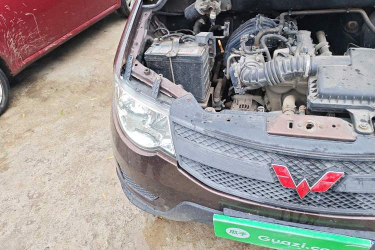 Used Wuling Hongguang 2015 1.2L S Base Model China V Standard Right Front Headlight