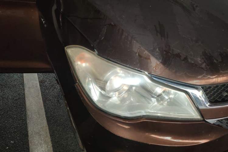Used Wuling Hongguang 2015 1.5L S1 Comfort China V Standard Right Front Headlight