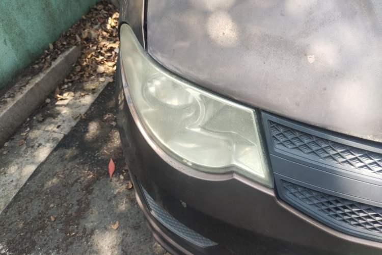 Used Wuling Hongguang 2015 1.2L S Base Model China V Standard Right Front Headlight