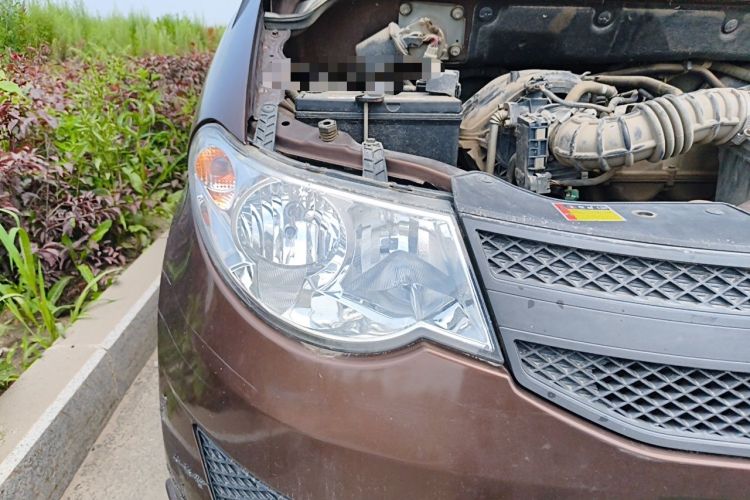 Used Wuling Hongguang 2015 1.2L S Base Model China V Standard Right Front Headlight