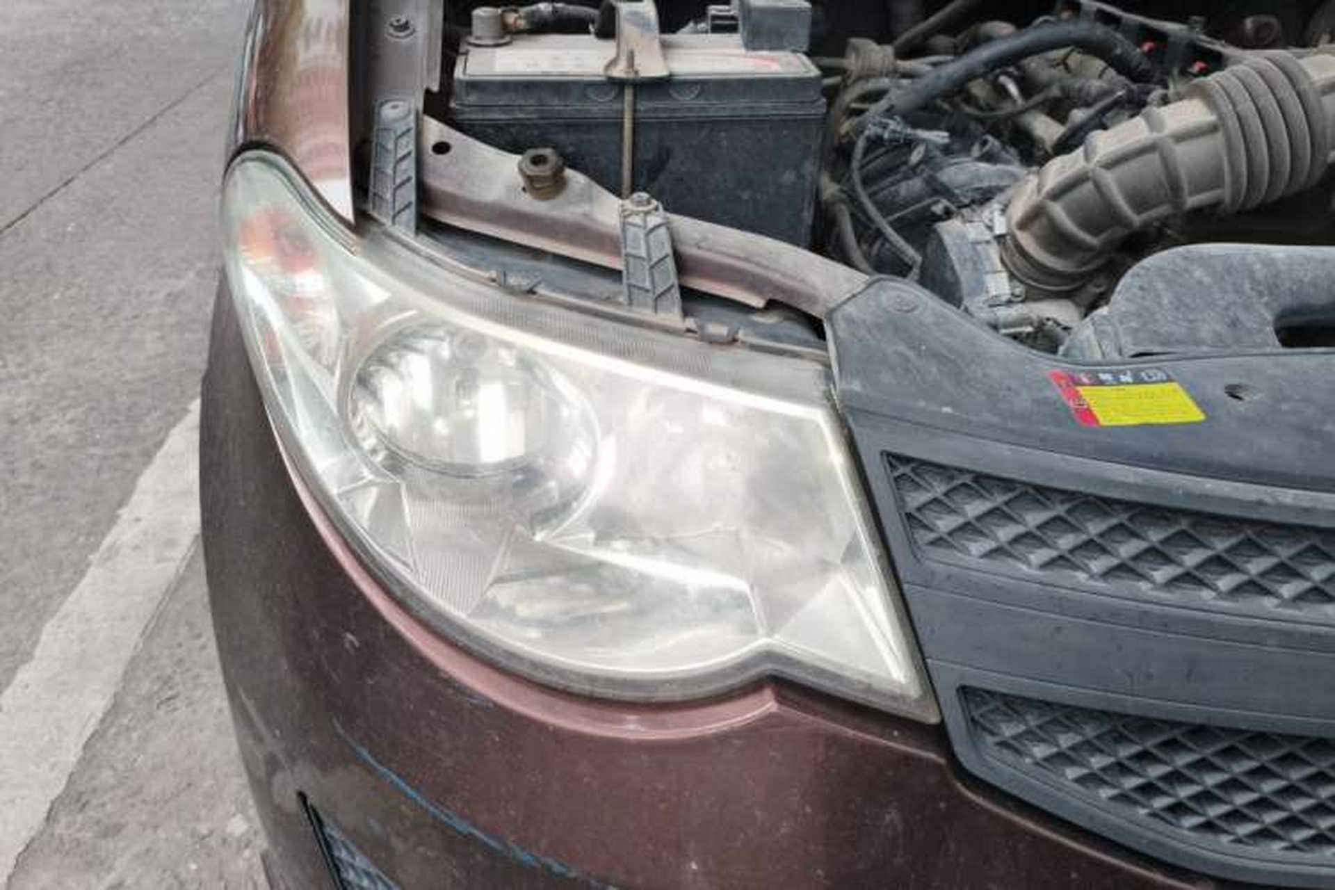 Used Wuling Hongguang 2015 1.5L S Basic Version China V Standard Right Front Headlight