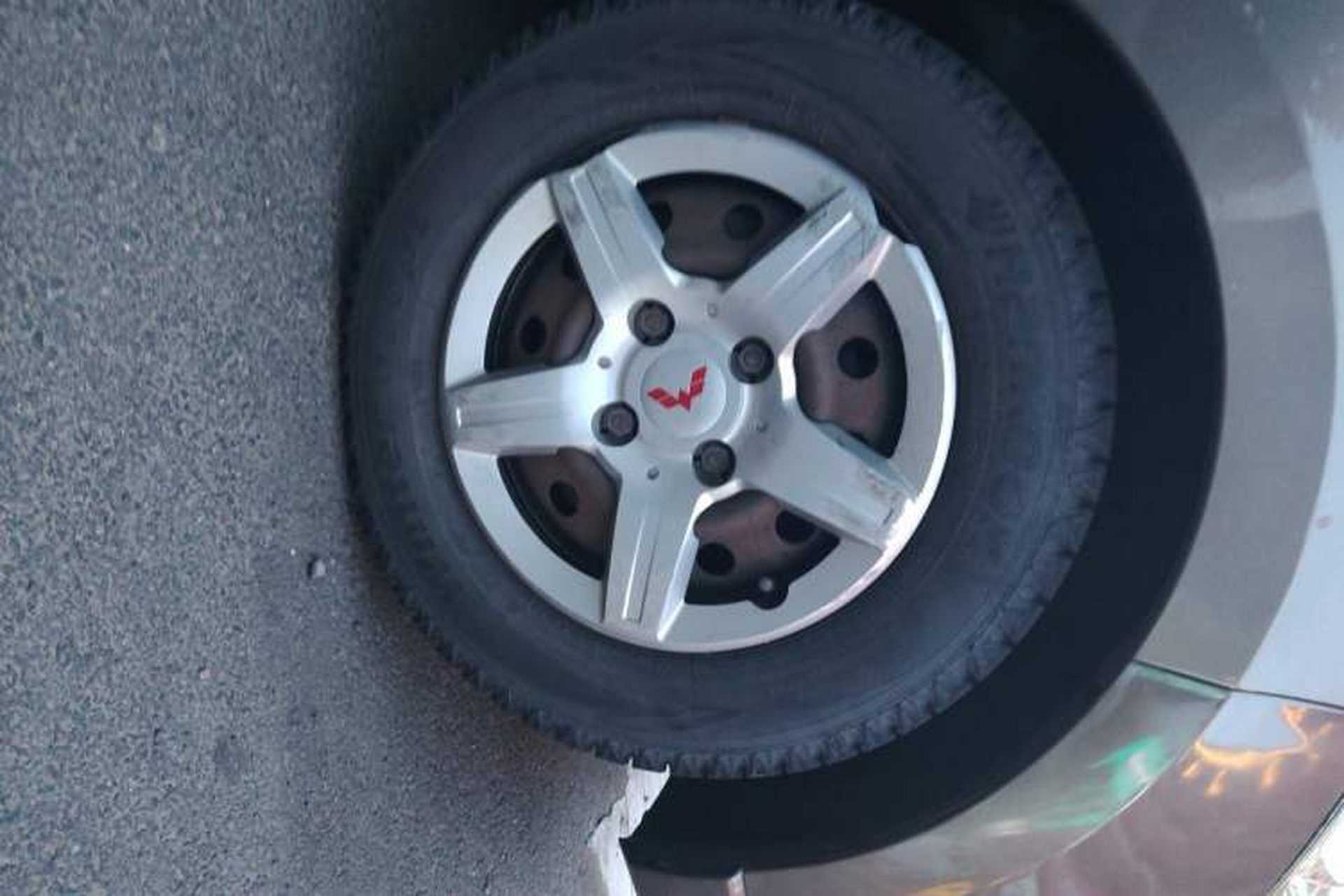 Used Wuling Hongguang 2015 1.5L S Basic Version China V Standard Right Front Wheel Hub