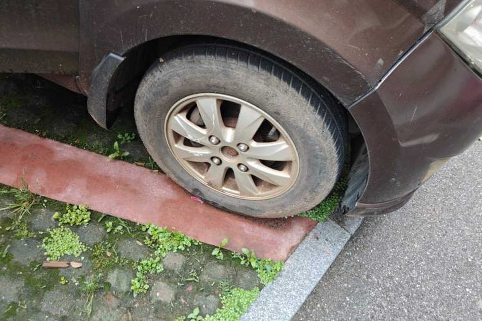 Used Wuling Hongguang 2015 1.5L S Basic Version China V Standard Right Front Wheel Hub