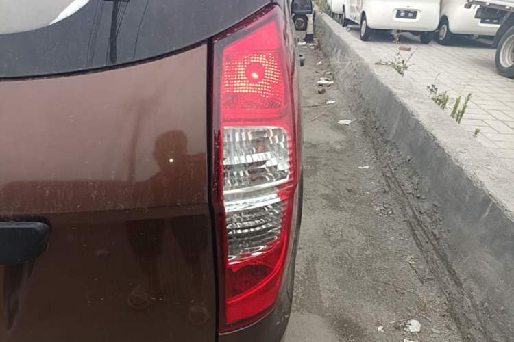 Used Wuling Hongguang 2015 1.2L S Base Model China IV Right Rear Taillight