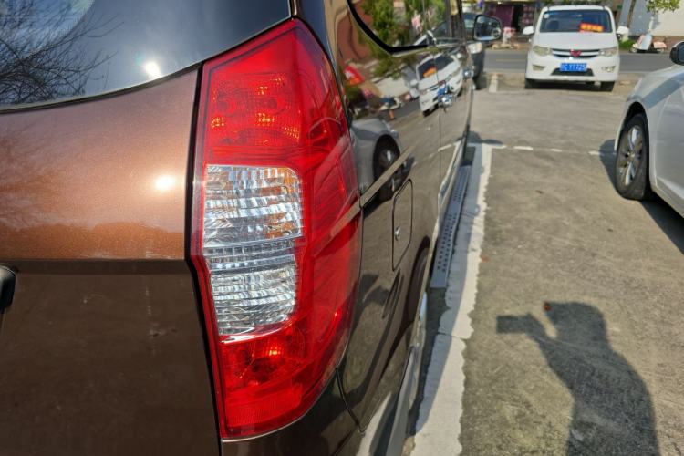 Used Wuling Hongguang 2015 1.2L S Base Model China V Standard Right Rear Taillight