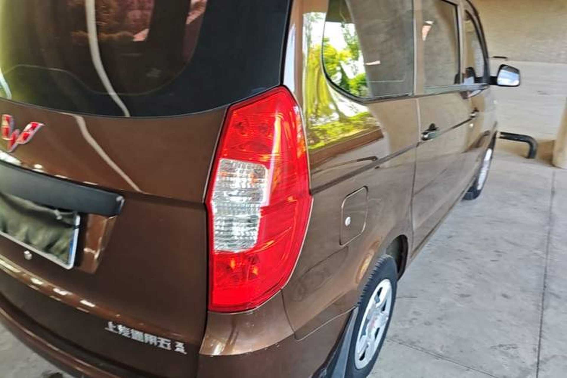 Used Wuling Hongguang 2015 1.5L S Basic Version China V Standard Right Rear Taillight