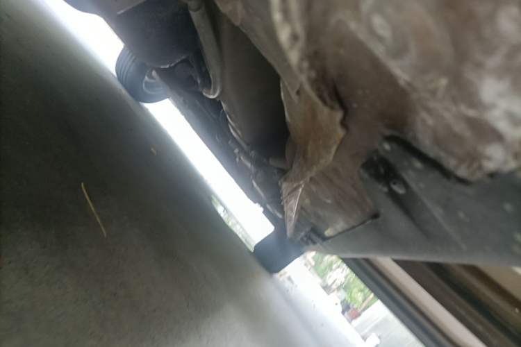 Used Wuling Hongguang 2015 1.5L S1 Comfort China V Standard Right Side Sill