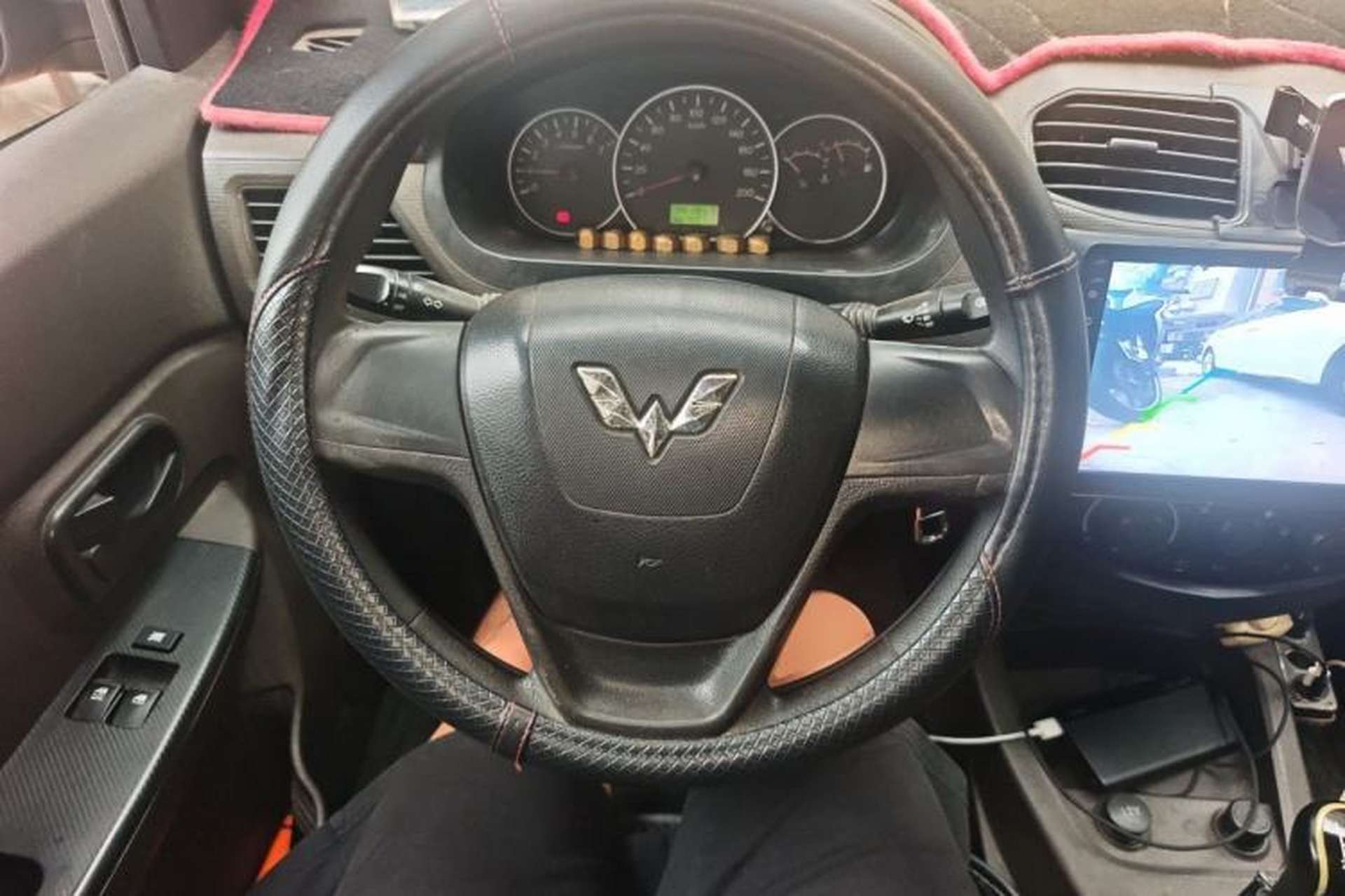 Used Wuling Hongguang 2015 1.5L S Basic Version China V Standard Steering Wheel