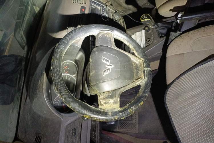 Used Wuling Hongguang 2015 1.2L S Base Model China V Standard Steering Wheel