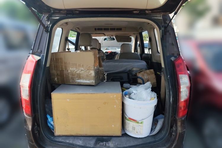 Used Wuling Hongguang 2015 1.5L S1 Standard China V-Emission Standards Trunk