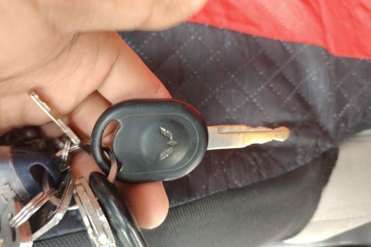 Used Wuling Hongguang 2015 1.2L S Base Model China V Standard Vehicle Key