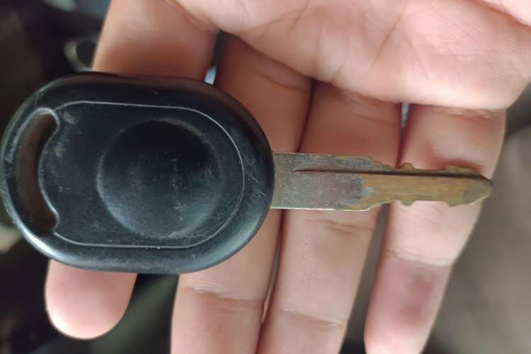Used Wuling Hongguang 2015 1.2L S Base Model China IV Vehicle Key