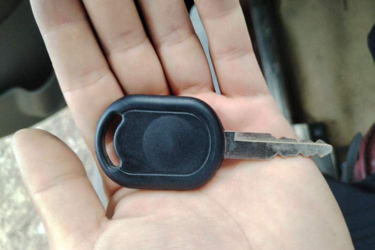 Used Wuling Hongguang 2015 1.2L S Base Model China V Standard Vehicle Key