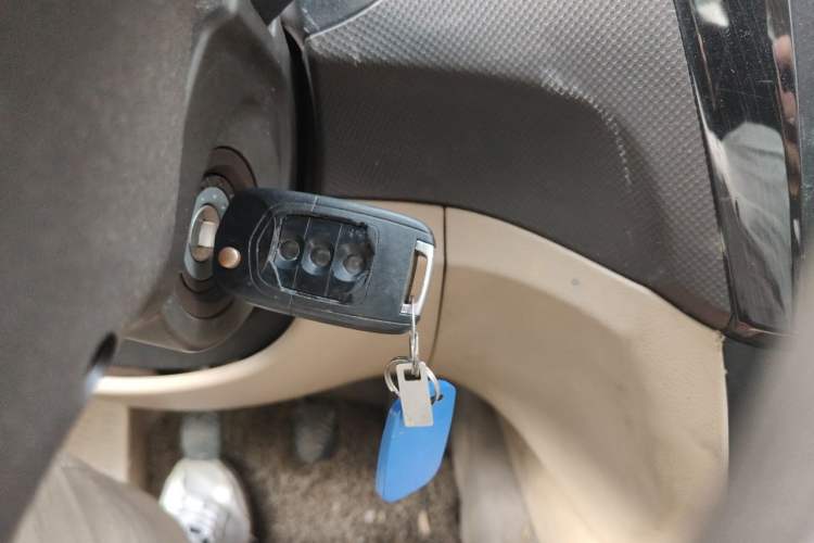 Used Wuling Hongguang 2015 1.5L S1 Comfort China V Standard Vehicle Key