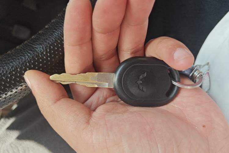 Used Wuling Hongguang 2015 1.2L S Base Model China V Standard Vehicle Key