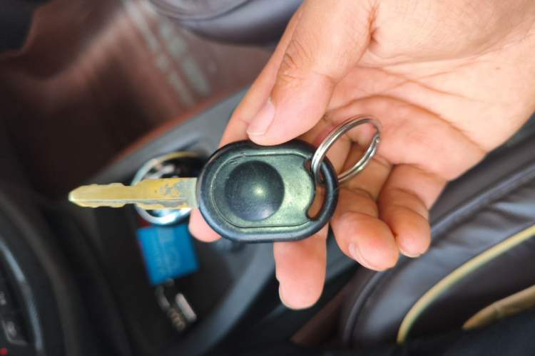 Used Wuling Hongguang 2015 1.5L S Basic Version China V Standard Vehicle Key