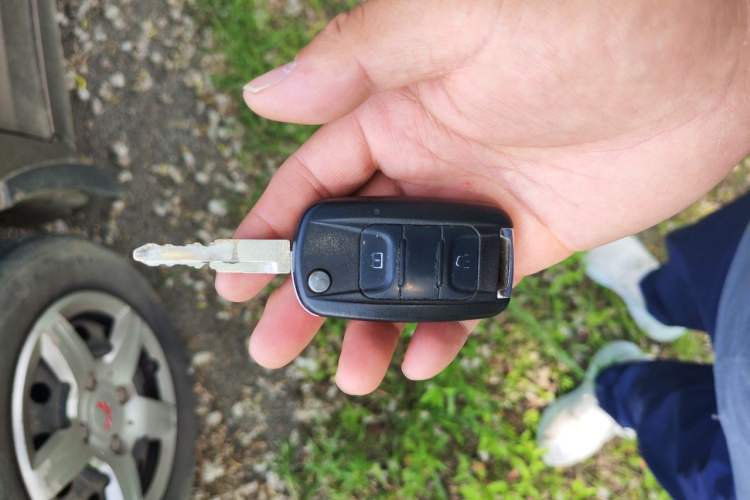 Used Wuling Hongguang 2015 1.5L S Basic Version China V Standard Vehicle Key