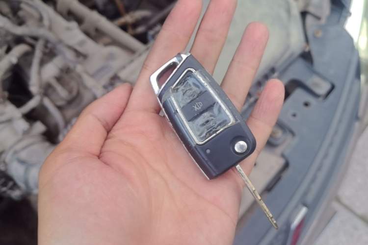 Used Wuling Hongguang 2015 1.2L S Base Model China V Standard Vehicle Key