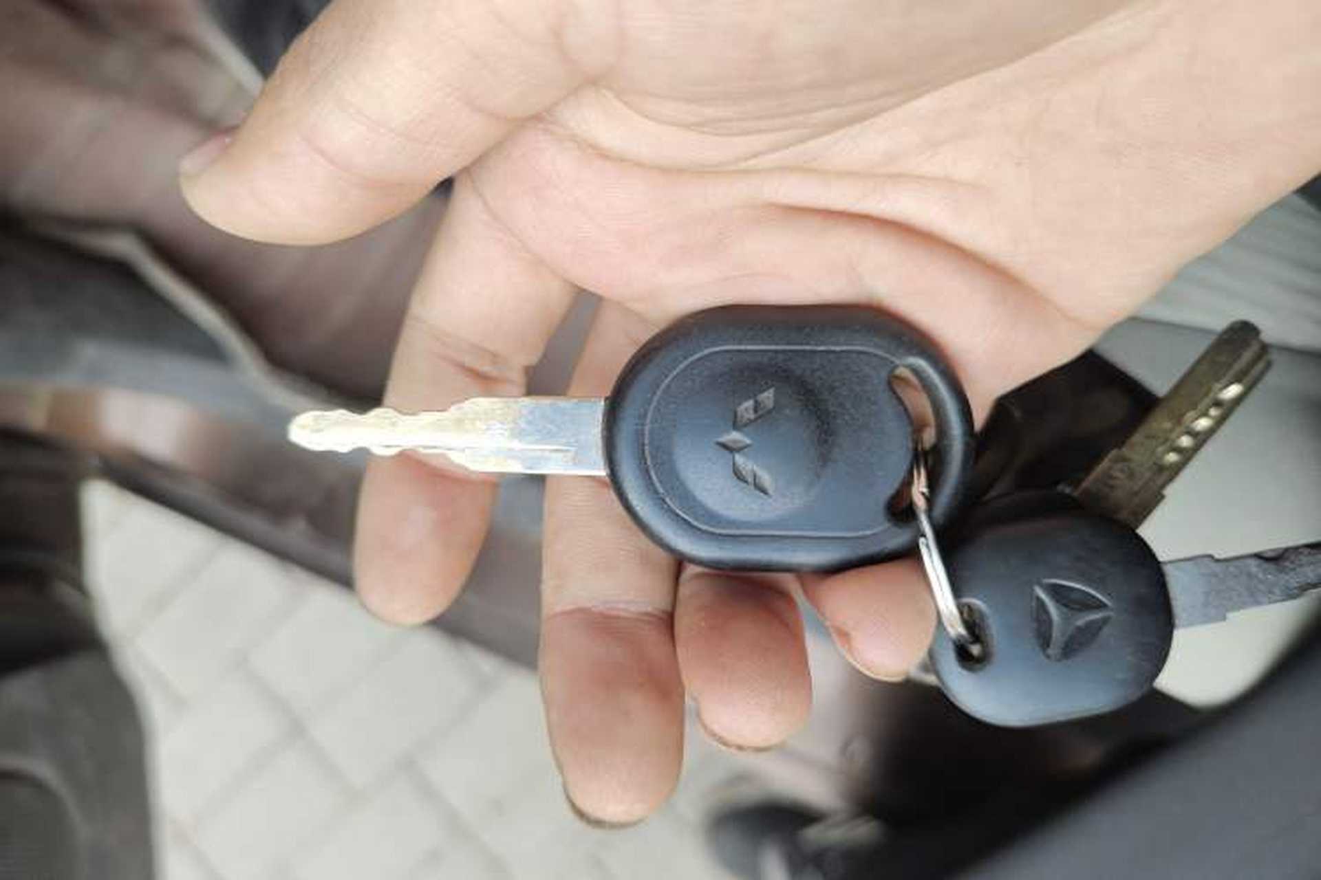 Used Wuling Hongguang 2015 1.2L S Base Model China V Standard Vehicle Key