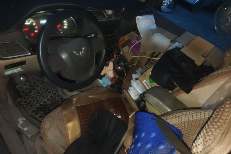 Used Wuling Hongguang 2015 1.5L S1 Standard China V-Emission Standards Center Console