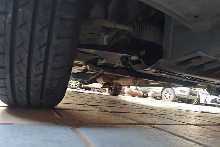Used Wuling Hongguang 2015 1.5L S Base Model China IV Chassis Front Right